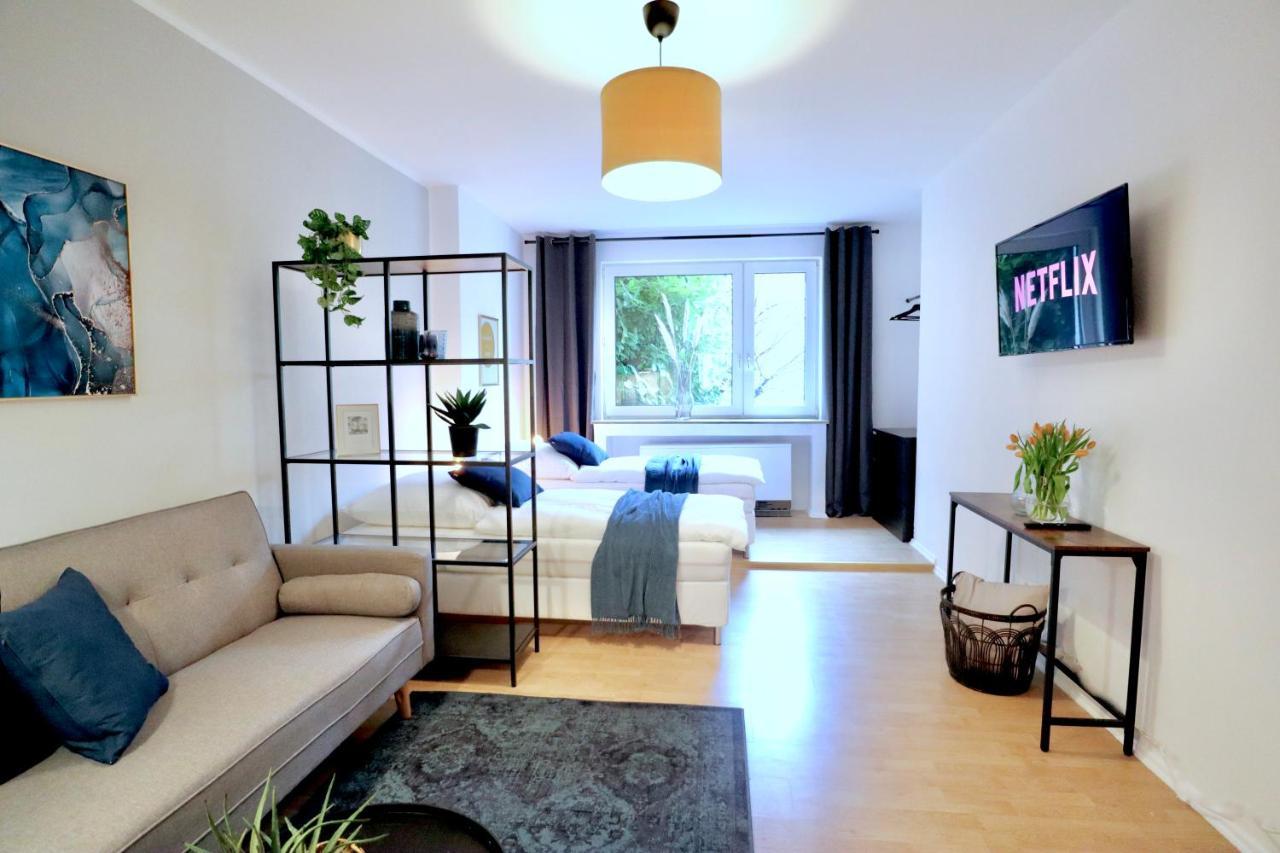 Sapphire Apartment: Free Parking + Netflix + Bathtub Essen Exterior photo