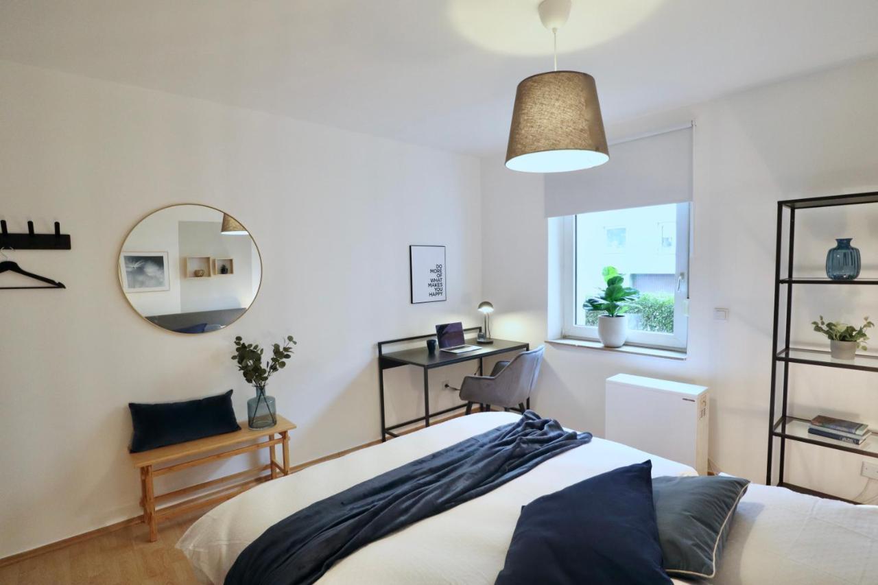 Sapphire Apartment: Free Parking + Netflix + Bathtub Essen Exterior photo