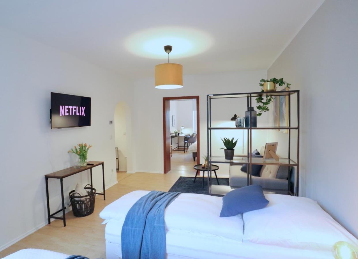 Sapphire Apartment: Free Parking + Netflix + Bathtub Essen Exterior photo