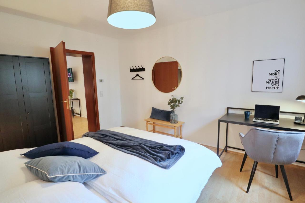 Sapphire Apartment: Free Parking + Netflix + Bathtub Essen Exterior photo