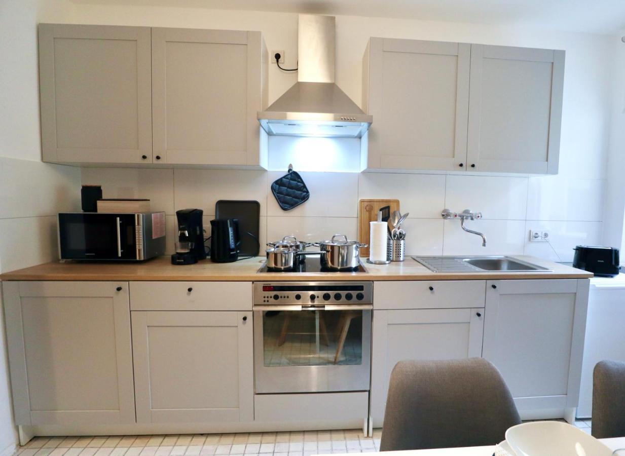 Sapphire Apartment: Free Parking + Netflix + Bathtub Essen Exterior photo