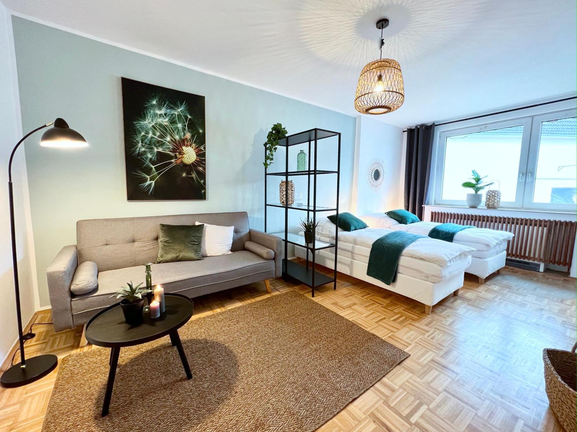 Sapphire Apartment: Free Parking + Netflix + Bathtub Essen Exterior photo